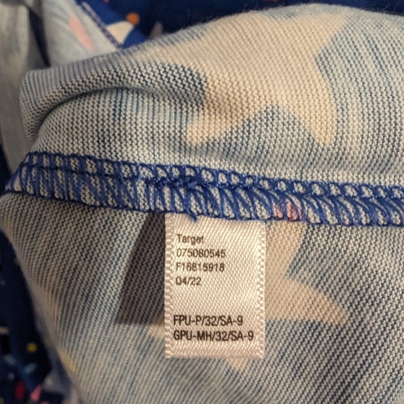 Cat and Jack girls med sleepwear star pattern - Picture 6 of 8